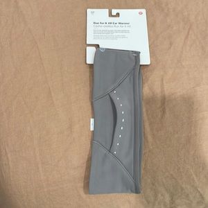 Lululemon run for it all ear warmer gray